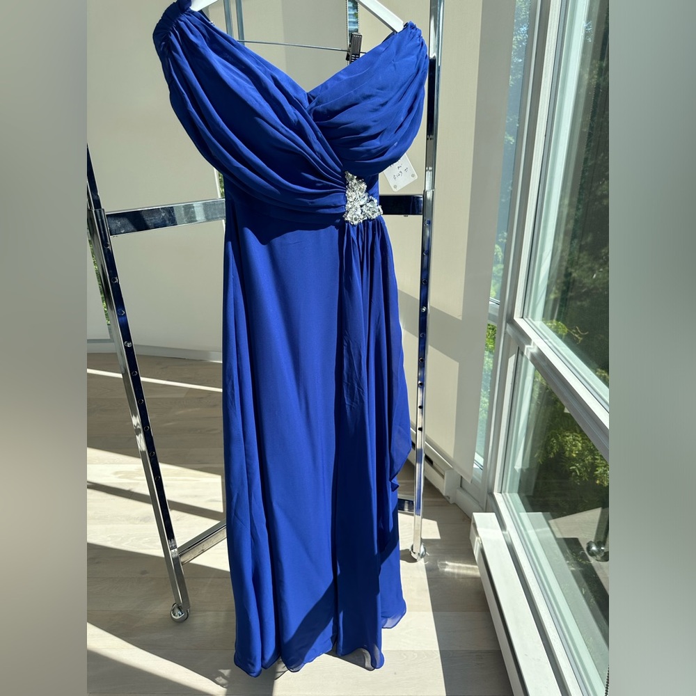 Deep blue dress, never worn